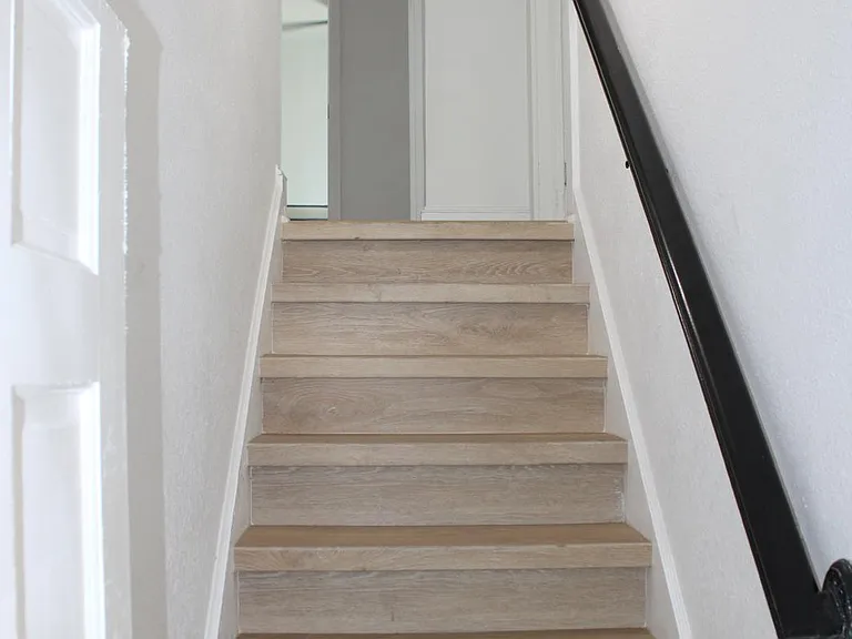 N Clara Ave — Photo 6