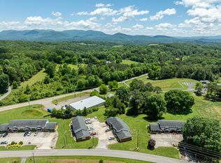 2100 Roberts Ridge Rd APT D2, Ellijay, GA 30540