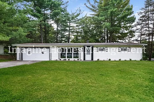2166 Gary Dr Photo 1