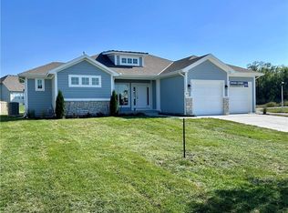 17745 S Brockway St, Olathe, KS 66062