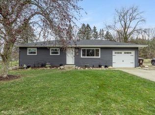 2705 Linda Rd, Valparaiso, IN 46383