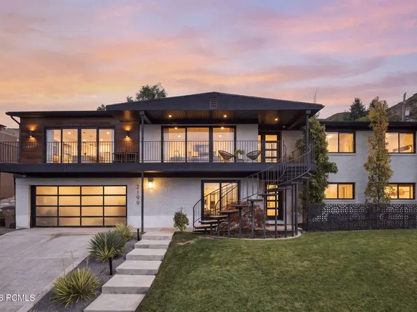2199 S Scenic Dr, Salt Lake City, UT 84109