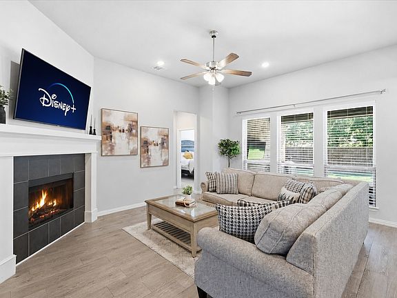 2nd image of 2908 Winding Ridge Ct