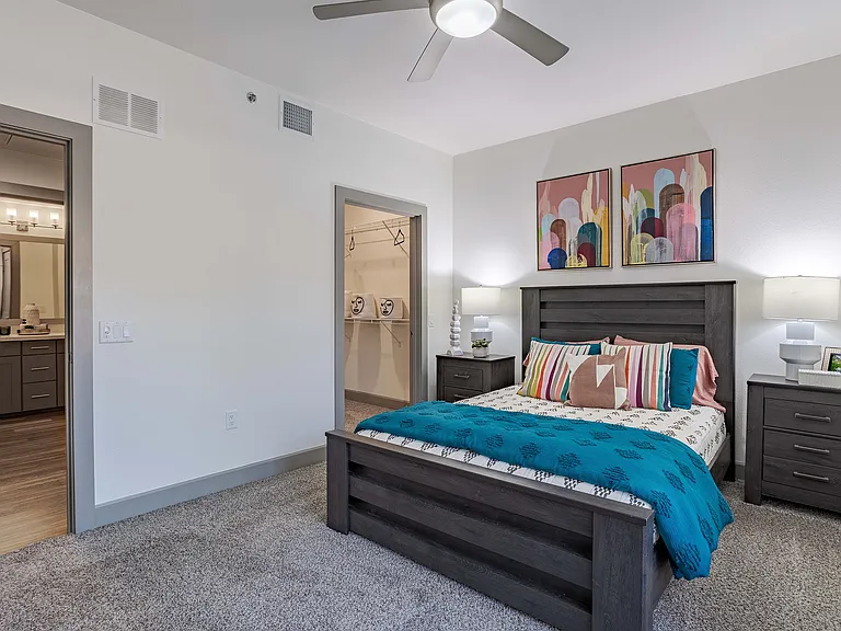 Enchanted Springs Apartments — Photo 18