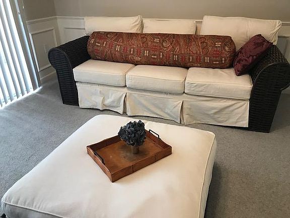 2nd image of 309 Opal St APT 3C