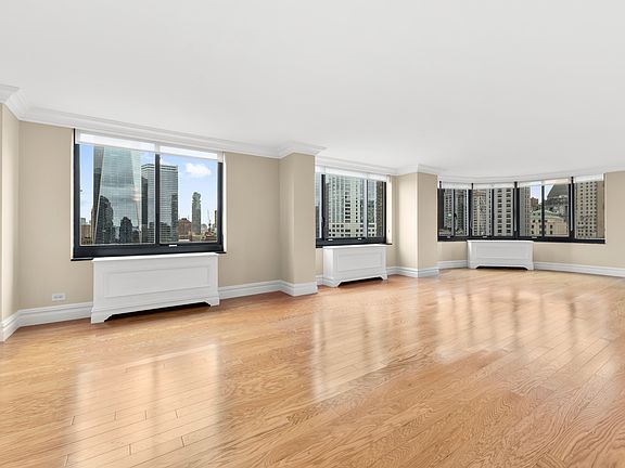 3rd image of 200 Rector Pl APT 39F