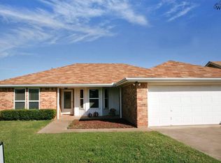 5221 Dewey St, Wichita Falls, TX 76306