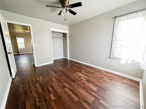 5th image of 2809 N Pine St