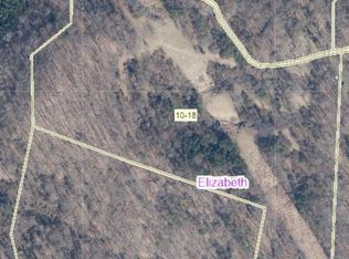 645 Cecil Coe Rd, Palestine, WV 26160