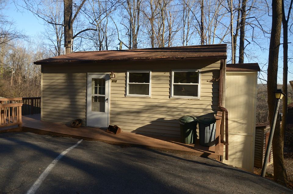 1st image of 818 Rocky Acres Ln