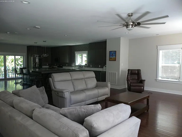 Sycamore Landing Rd — Photo 12