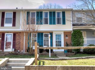 9125 Blarney Stone Dr, Springfield, VA 22152