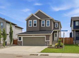 110 W Drake Landing Gdns, Okotoks, AB T1S0P9