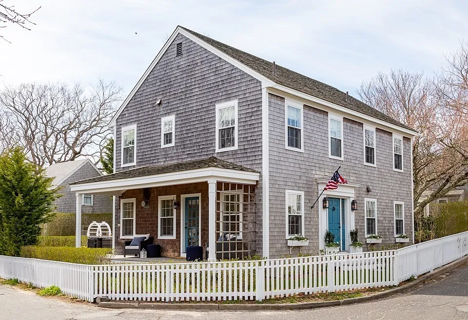 49 Pine St