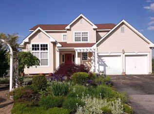 15 Ramona Rd, Newburgh, NY 12550