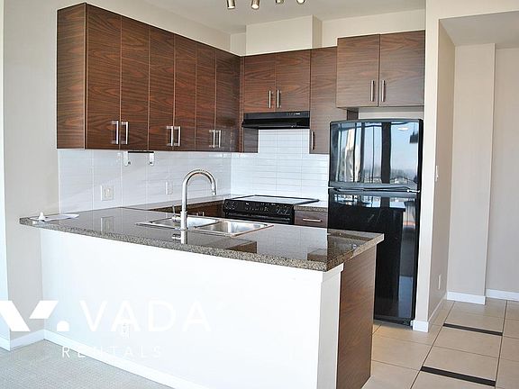 5th image of 2345 Madison Ave #1804