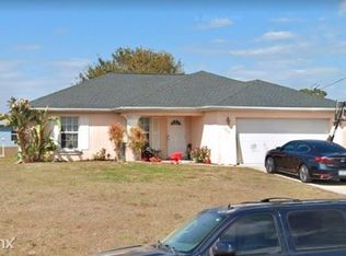 2614 40th St SW, Lehigh Acres, FL 33976
