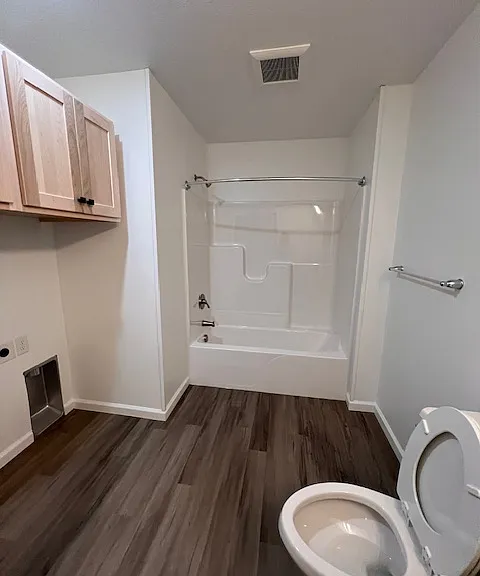 220 S Taylor St — Photo 25