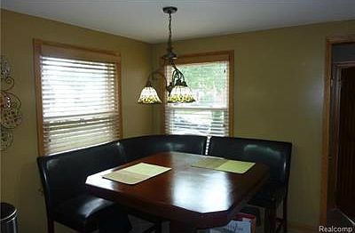 5th image of 434 N Melborn St