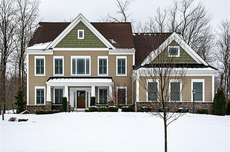 1st image of 251 Strawberry Cir