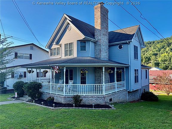 3rd image of 519 2nd St W