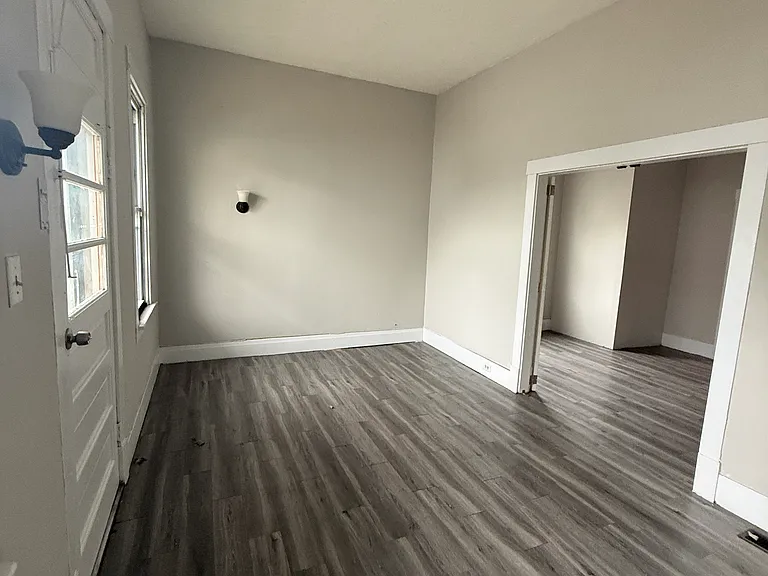 254 Pennsylvania Ave #254 — Photo 2