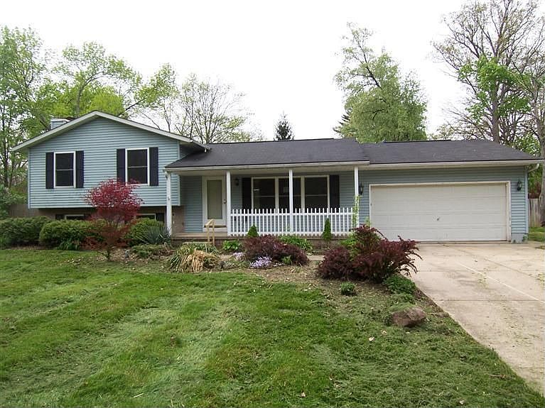 1st image of 1329 Hickory Dr