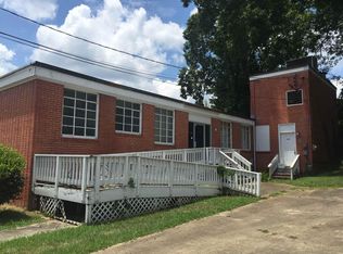 1009 3rd Ave, West Pt, GA 31833