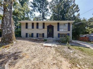 845 Brian Ln, Forest Park, GA 30297