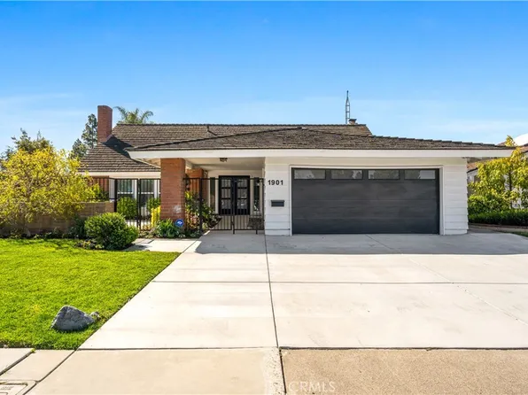 1901 Lanai Dr, Costa Mesa, CA 92626