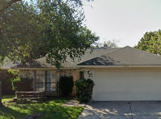 2220 Wamsetta Dr, Arlington, TX 76018