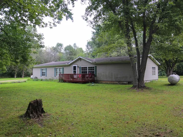 65191 Youngs Prairie Rd, Constantine, MI 49042