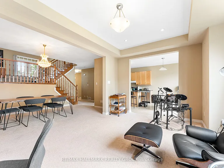 224 Tempest Dr — Photo 10