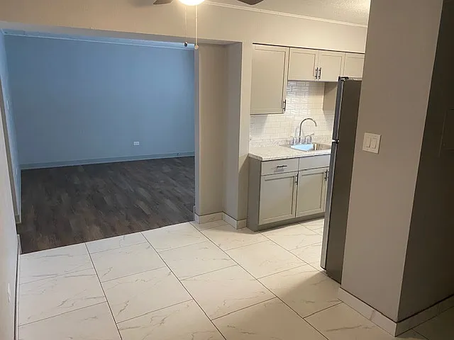1021 S 14th Ave #2 — Photo 10