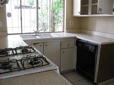 4th image of 6070 Bamford Dr