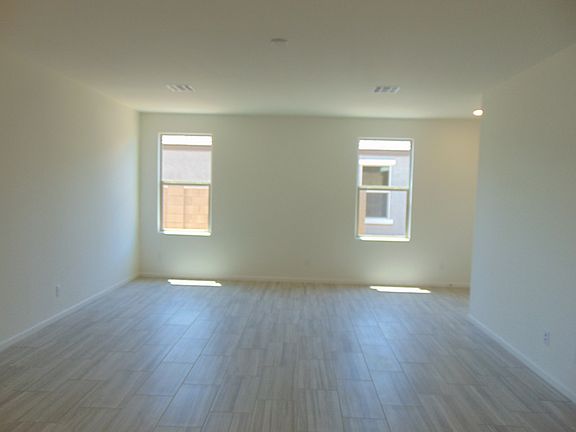5th image of 789 W Nova Pl