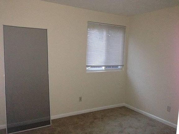 1st bedroom