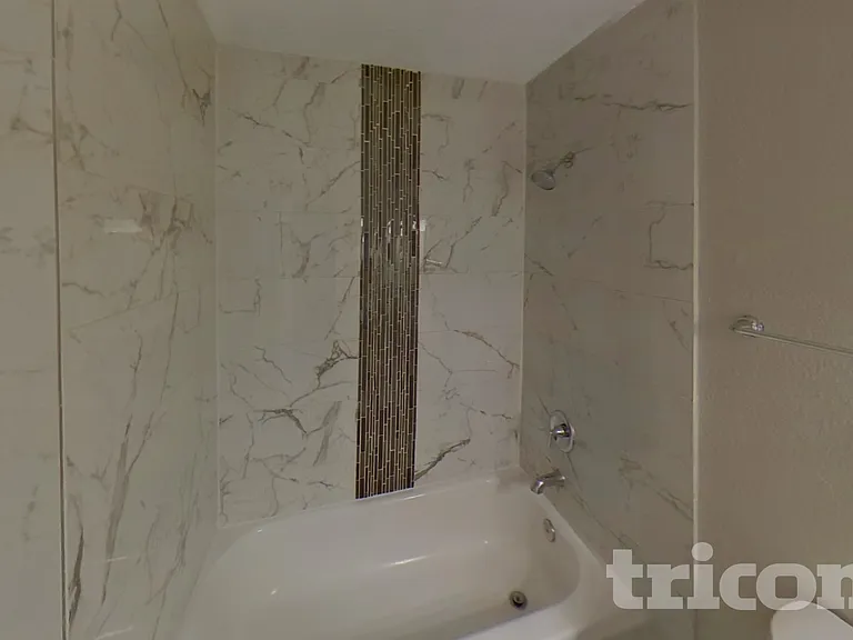 3910 Lillie St — Photo 10