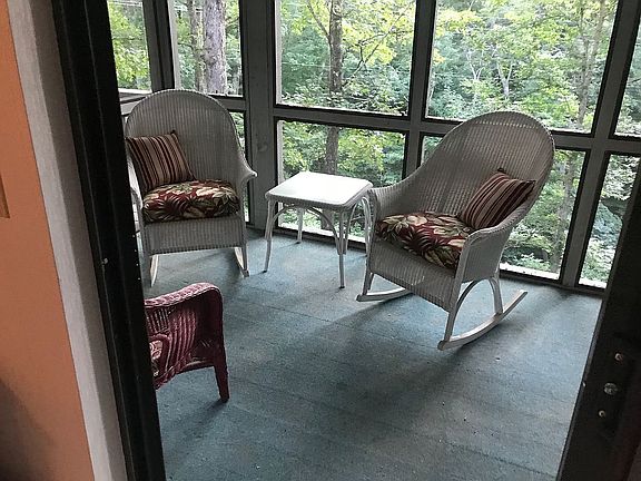 screened deck area
