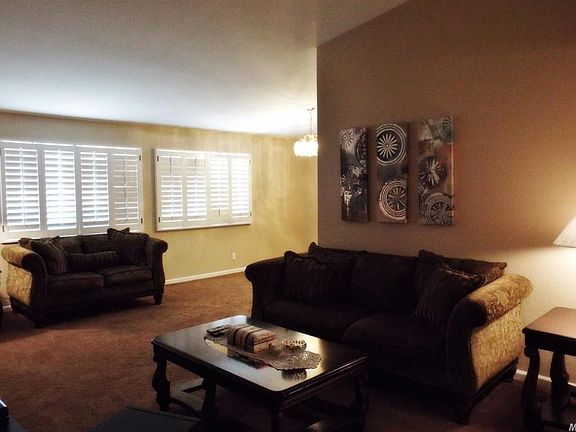 5th image of 1056 Cabernet Ln