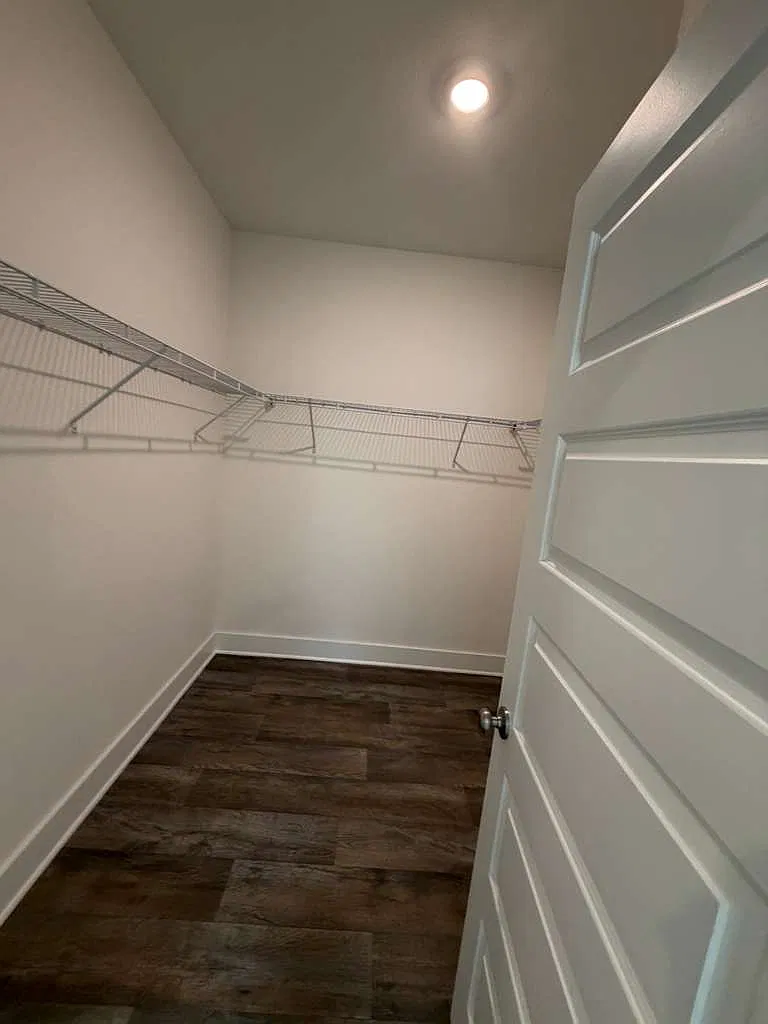 4 bed, 1791 sqft, $2,200 — Photo 3