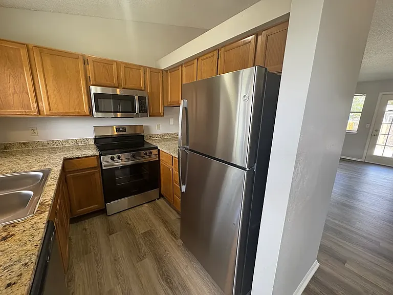18869 E Carmel Cir — Photo 6