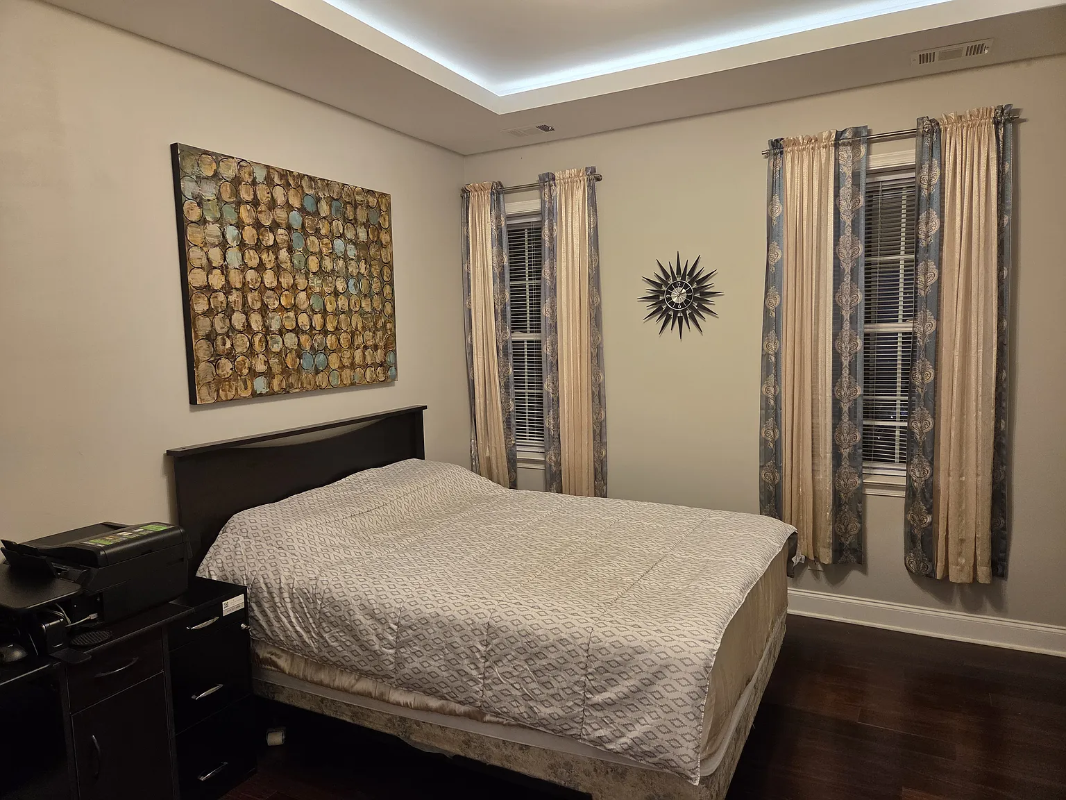 2 bed, 2.5 bath, 1308 sqft, $1,600 — Photo 2
