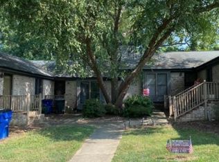 4712 Hollowell Ln, Raleigh, NC 27604