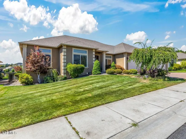714 N 72nd Ave, Yakima, WA 98908