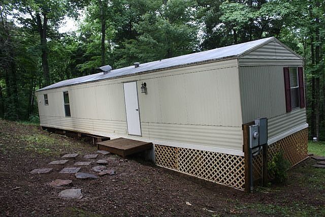 2nd image of 190 Cove Branch Rd