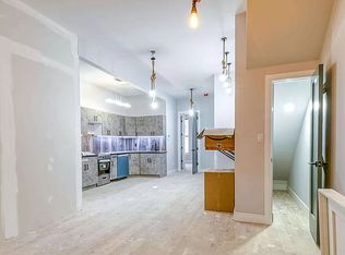 498 Clinton Ave #1, Brooklyn, NY 11238