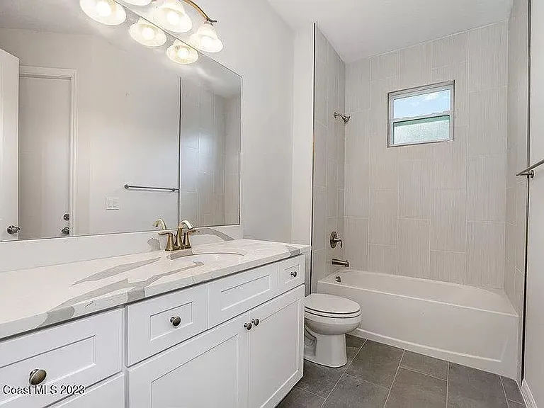 130 Norgrove St SE — Photo 10