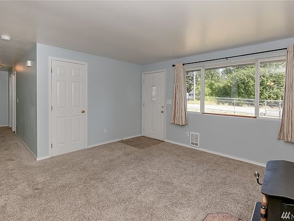3rd image of 35229 55th Ave S