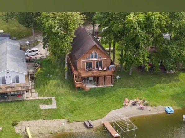 435 Ln 148 Hamilton Lk, Hamilton, IN 46742